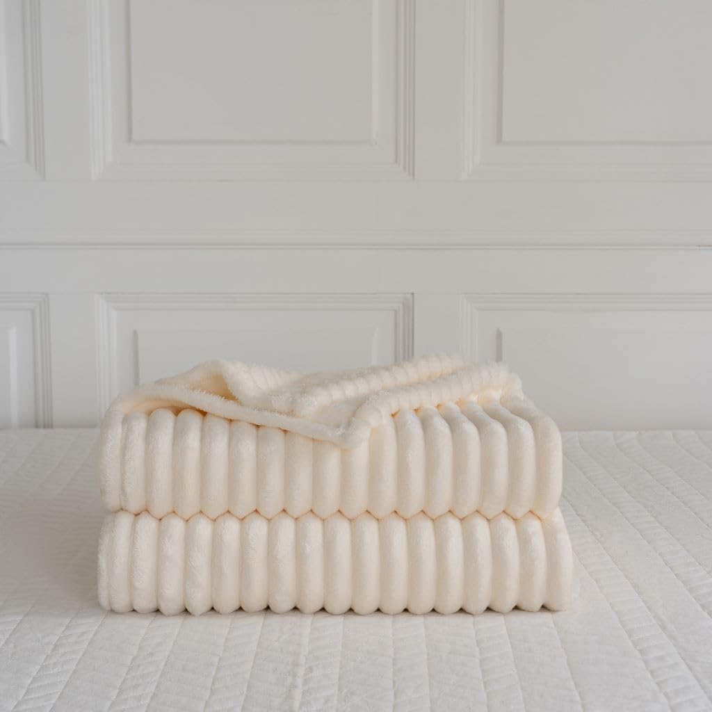 Chunky Ribbed Faux Fur Velvet Throw Blanket – Soft Touch Sofa & Bed Throw | Night Zone