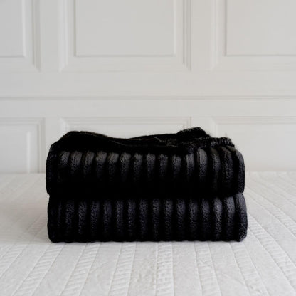 Chunky Ribbed Faux Fur Velvet Throw Blanket – Soft Touch Sofa & Bed Throw | Night Zone