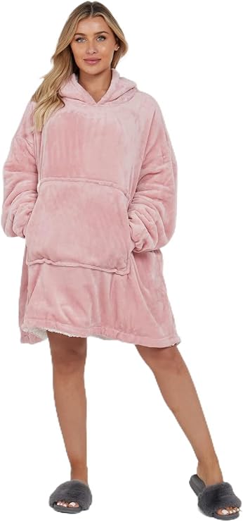Oversize Teddy Sherpa Hoodie Blanket – Wearable Fleece Blanket with Sleeves | Night Zone