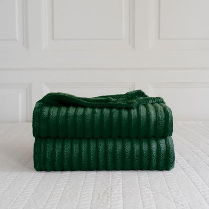 Chunky Ribbed Faux Fur Velvet Throw Blanket – Soft Touch Sofa & Bed Throw | Night Zone