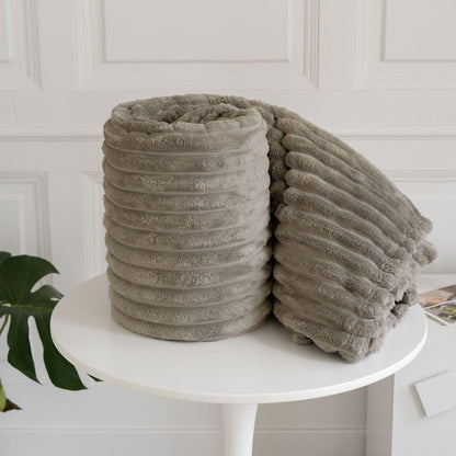 Chunky Ribbed Faux Fur Velvet Throw Blanket – Soft Touch Sofa & Bed Throw | Night Zone
