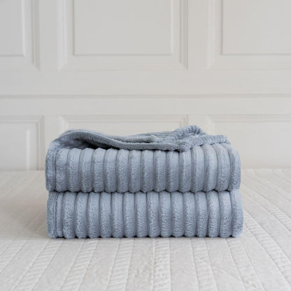 Chunky Ribbed Faux Fur Velvet Throw Blanket – Soft Touch Sofa & Bed Throw | Night Zone