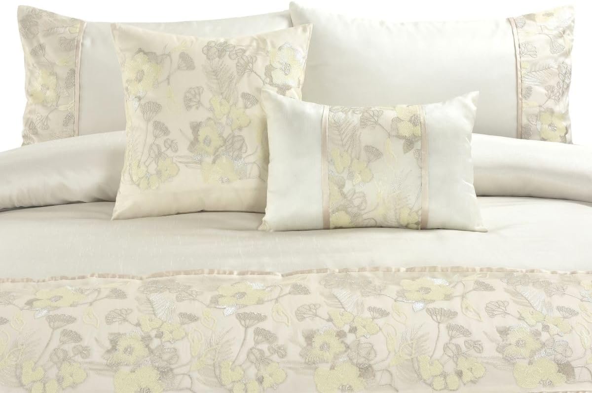 Savanna Embroidered Floral Duvet Cover Set – 100% Polyester Soft Touch Bedding | Night Zone