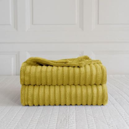 Chunky Ribbed Faux Fur Velvet Throw Blanket – Soft Touch Sofa & Bed Throw | Night Zone