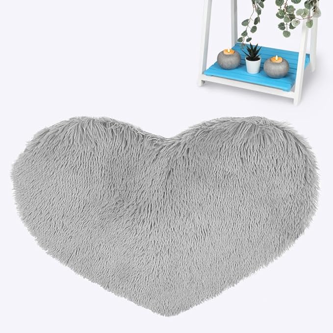 Heart Faux Fur Rug 65x65cm – Soft Fluffy Non-Slip Bedroom Rugs| Night Zone