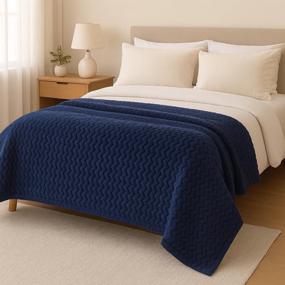 Wave Flannel Fleece Throw Blanket – Ultra Soft Warm Sofa & Bed Throw | Night Zone
