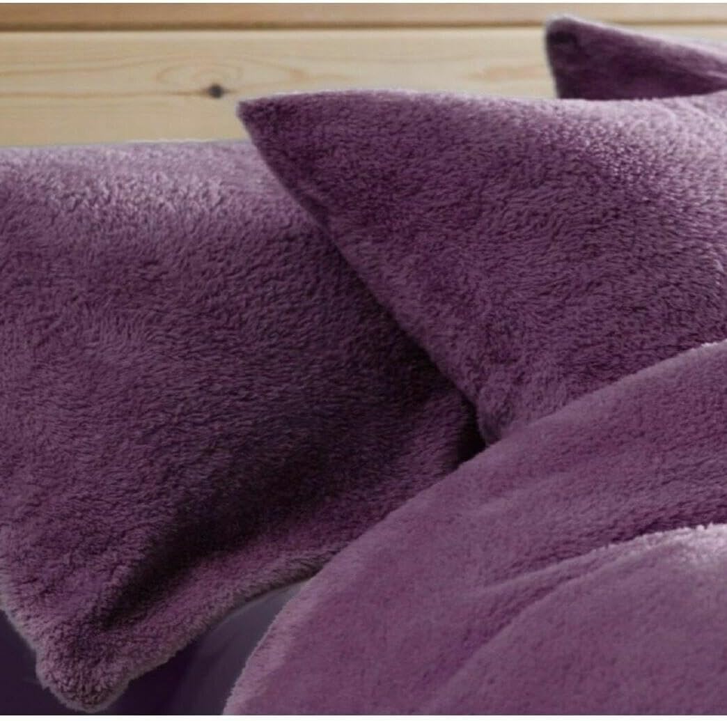 Teddy Bear Fleece Pillowcases Pair – Soft Warm Plush Bedding | Night Zone