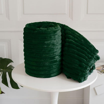 Chunky Ribbed Faux Fur Velvet Throw Blanket – Soft Touch Sofa & Bed Throw | Night Zone