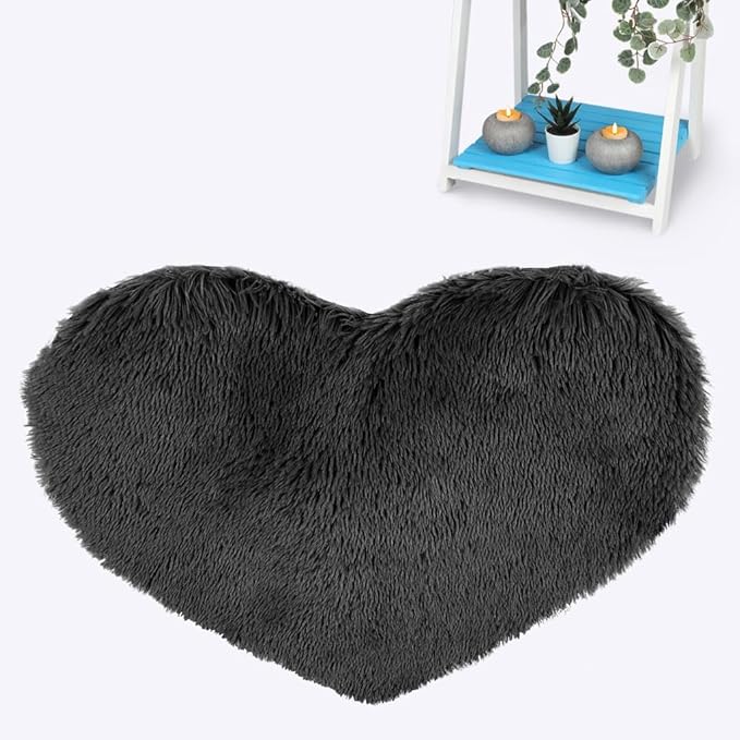 Heart Faux Fur Rug 65x65cm – Soft Fluffy Non-Slip Bedroom Rugs| Night Zone