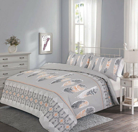 Harley Feathers Printed Polycotton Duvet Cover Set – Soft Easy Care Bedding | Night Zone