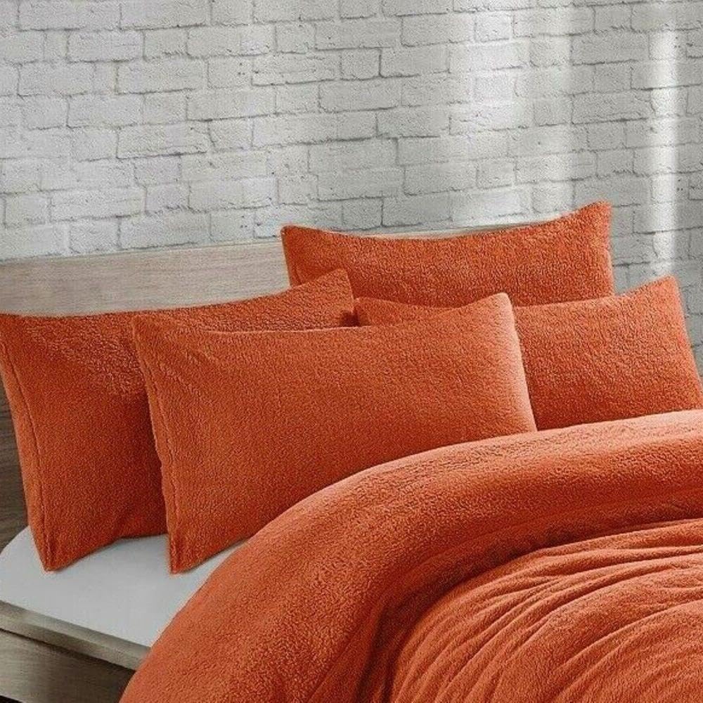 Teddy Bear Fleece Pillowcases Pair – Soft Warm Plush Bedding | Night Zone