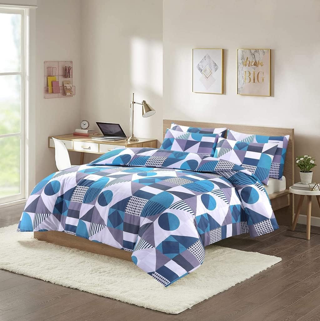 Scott Polycotton Duvet Cover Set – Soft Easy Care Bedding | Night Zone