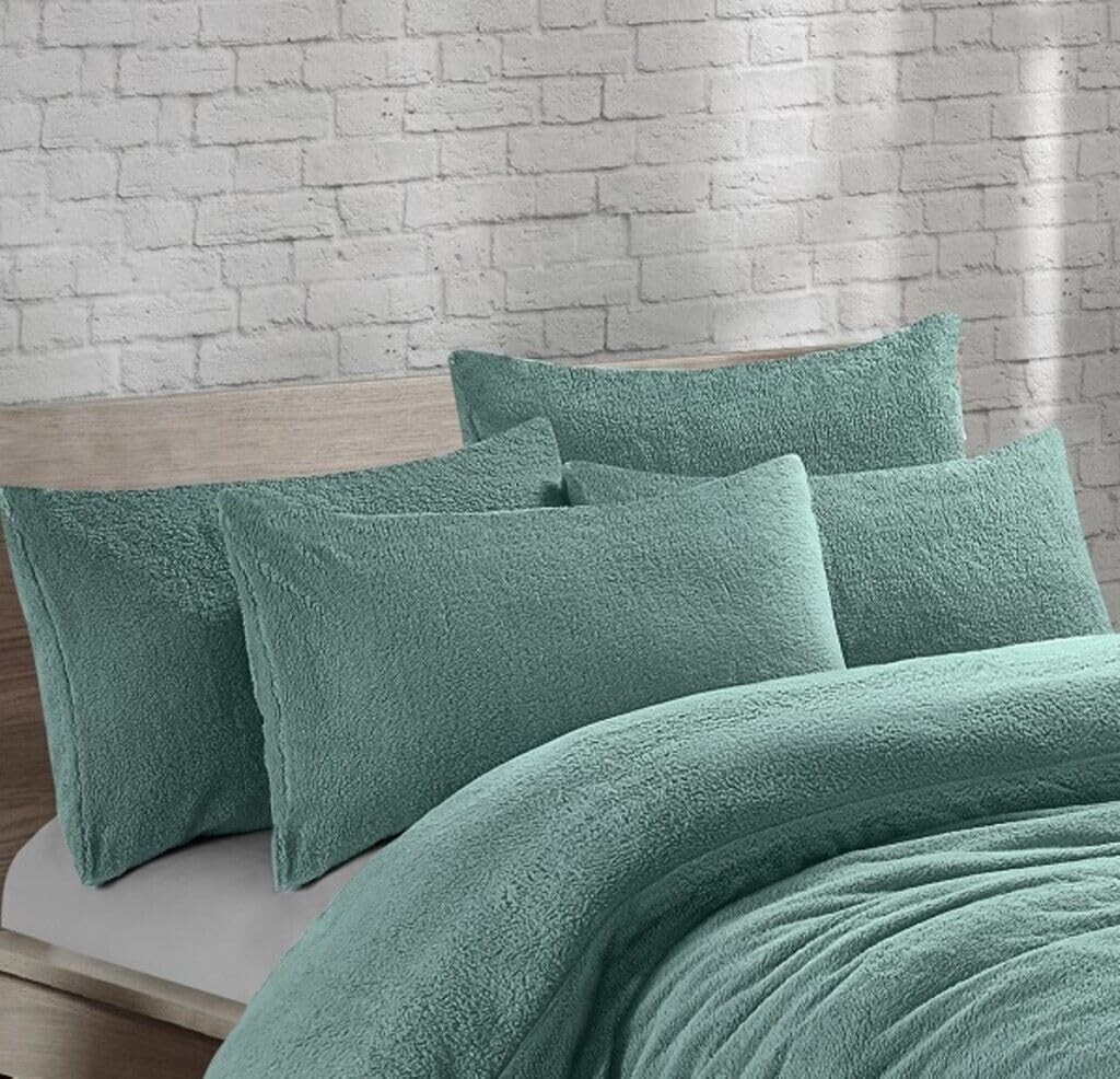 Teddy Bear Fleece Pillowcases Pair – Soft Warm Plush Bedding | Night Zone