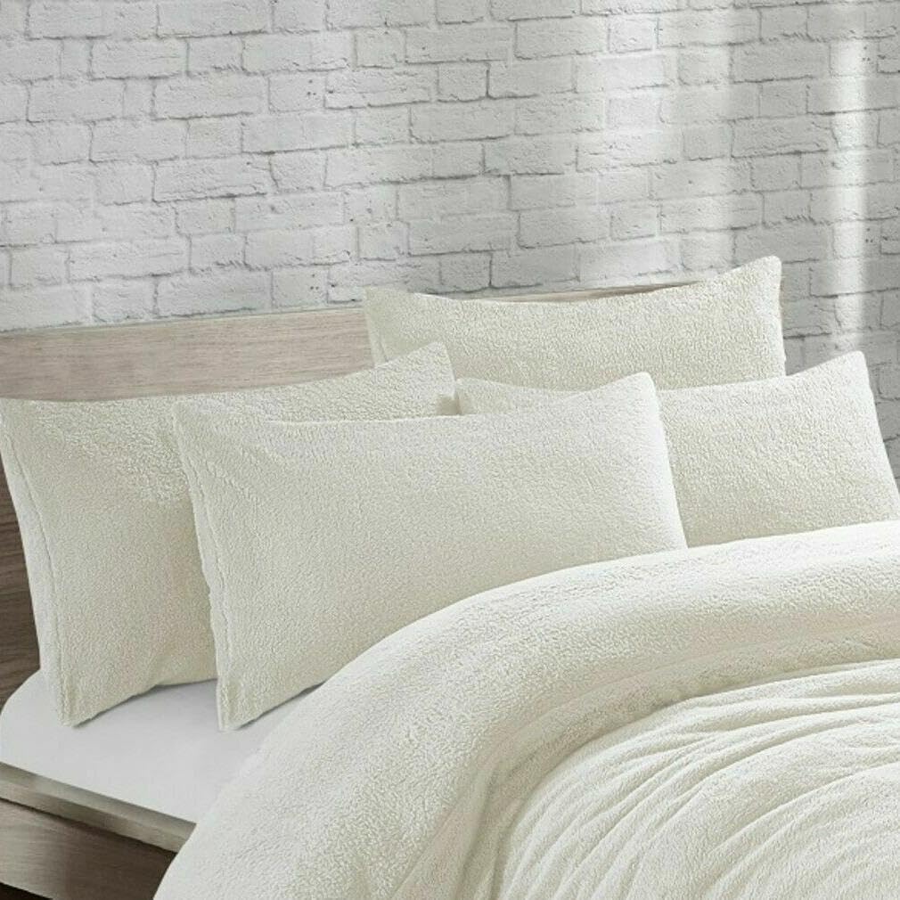 Teddy Bear Fleece Pillowcases Pair – Soft Warm Plush Bedding | Night Zone