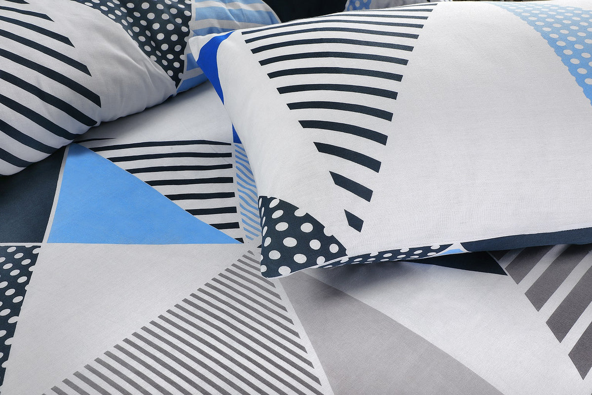 Brandon Printed Polycotton Duvet Cover Set – Soft Easy Care Bedding | Night Zone