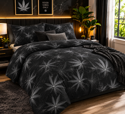 Cannabis Marijuana Weed Reversible Polycotton Duvet Cover Set – Easy Care Bedding | Night Zone