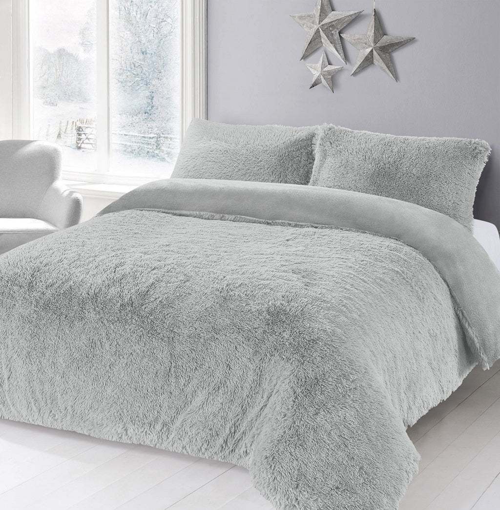 Teddy Bear Fleece Long Fur Duvet Cover Set – Alaska Cuddles Bedding | Night Zone