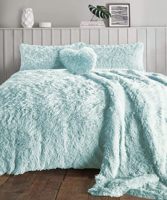 Teddy Bear Fleece Long Fur Duvet Cover Set – Alaska Cuddles Bedding | Night Zone