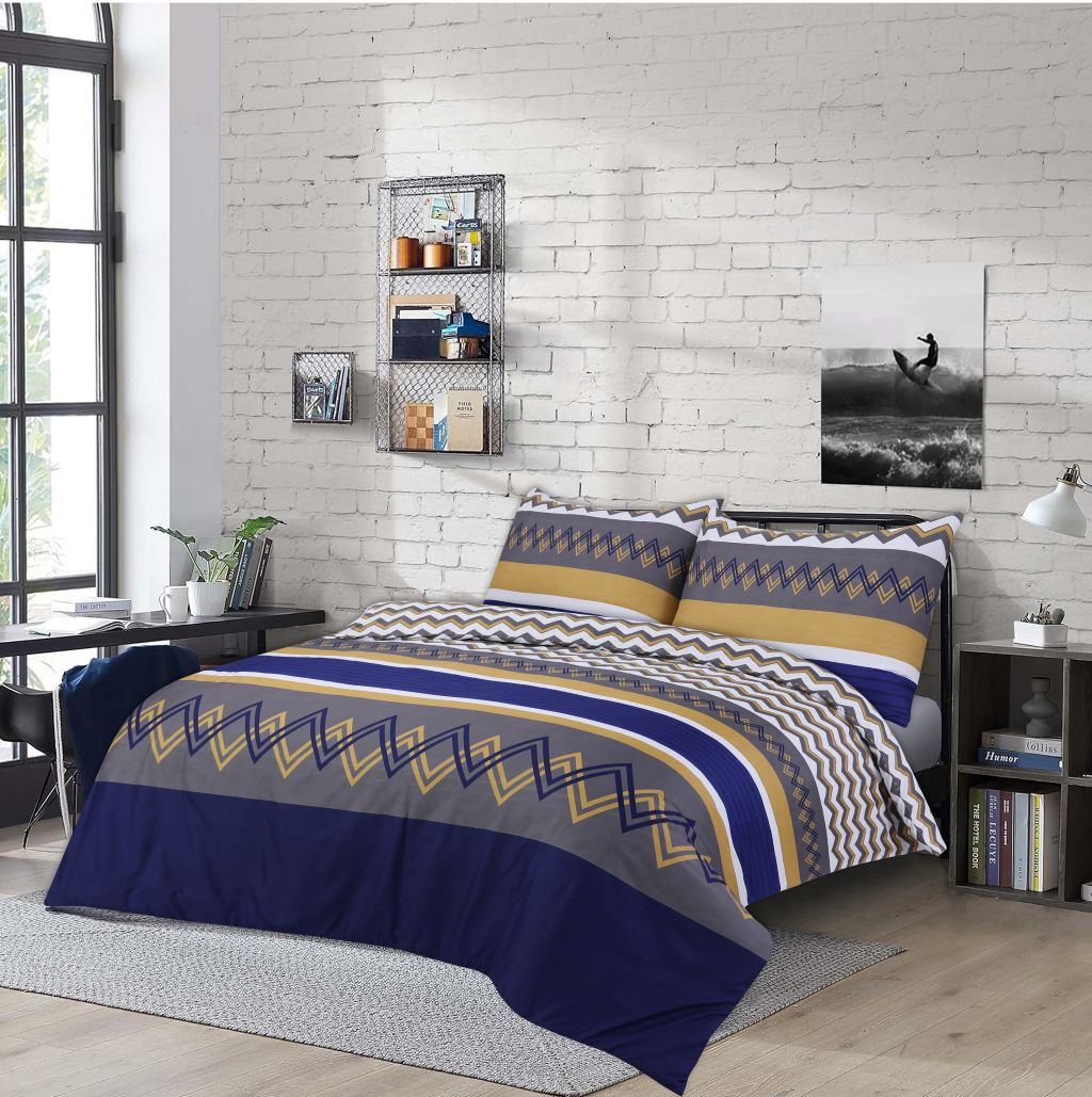 4 Piece Printed Microfiber Bedding Set – Duvet Cover, Fitted Sheet & Pillowcases | Night Zone