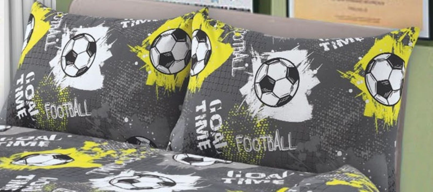 Football Duvet Cover Set – Kids Sports Easy Care Bedding | Night Zone