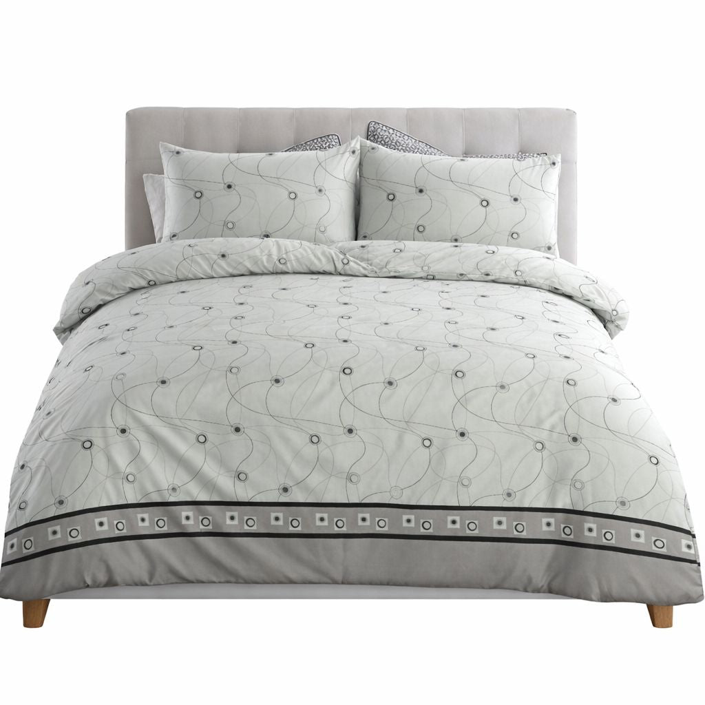 4 Piece Printed Microfiber Bedding Set – Duvet Cover, Fitted Sheet & Pillowcases | Night Zone
