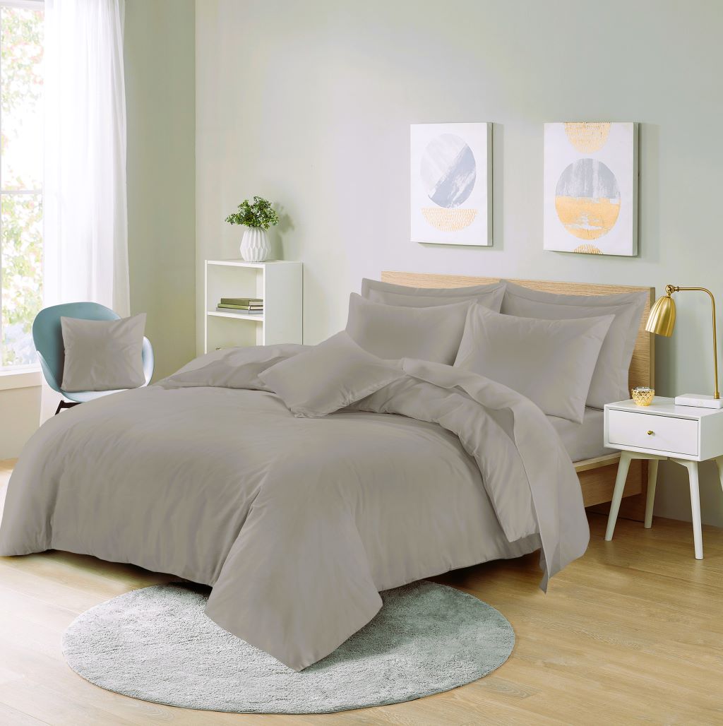 Polycotton Duvet Cover Set – Plain Dyed Easy Care Bedding | Night Zone
