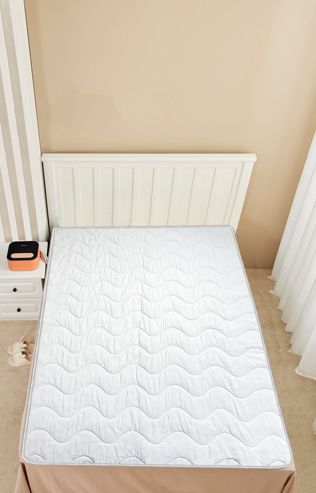 Self Heating Thermal Mattress Topper – Warm Winter Comfort Bedding | Night Zone