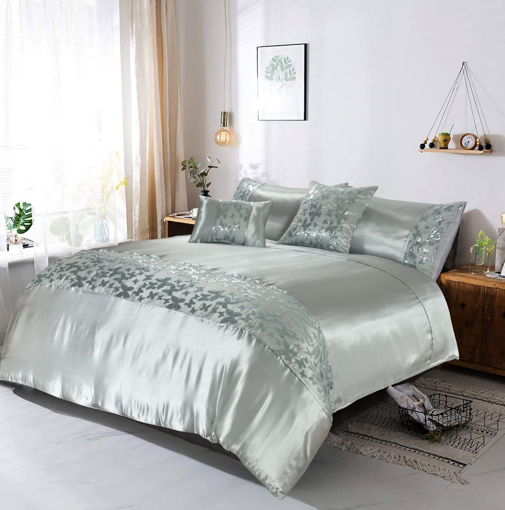 Aisha Embroidered Butterfly 100% Polyester Duvet Cover Set – Luxury Floral Bedding | Night Zone
